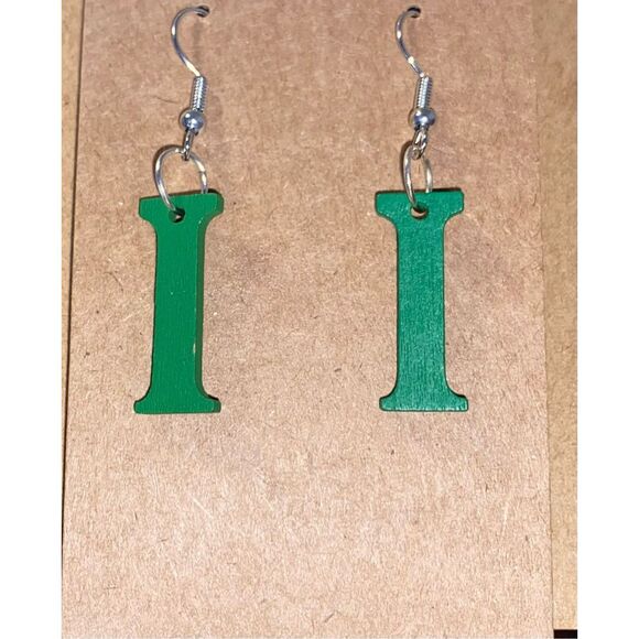 ☀️3/$12☀️ Letter “I” Wood Earrings (Green) - Picture 1 of 3